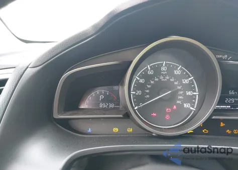 2018 Mazda Mazda3 Touring z USA, uszkodzony, nr VIN 3MZBN1V32JM201221